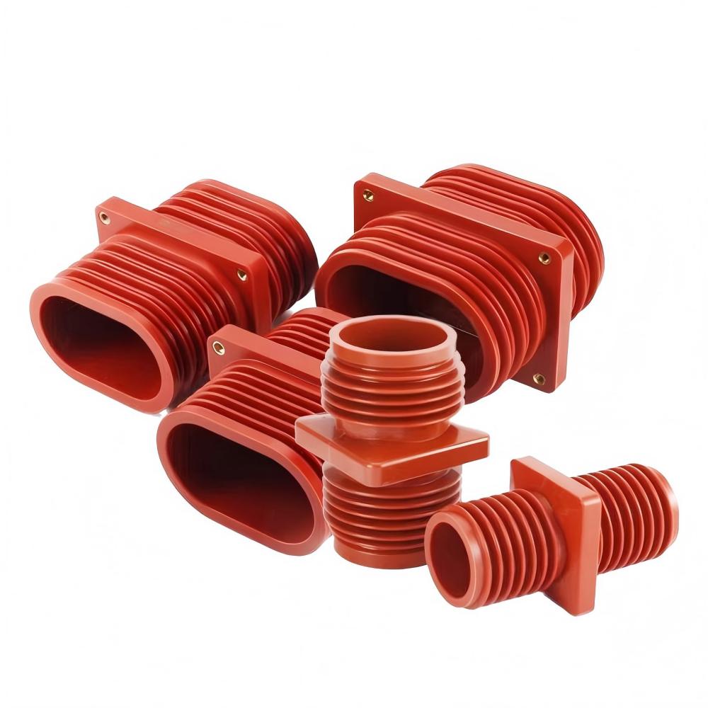 Изолятор проходной прямой 10-35 кВ